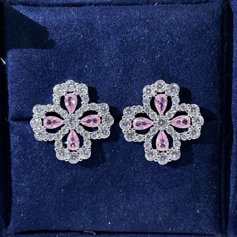 HARRY WINSTON